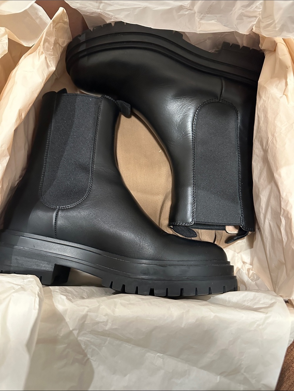 Gianvito Rossi Black Lug-Sole Chelsea Booties